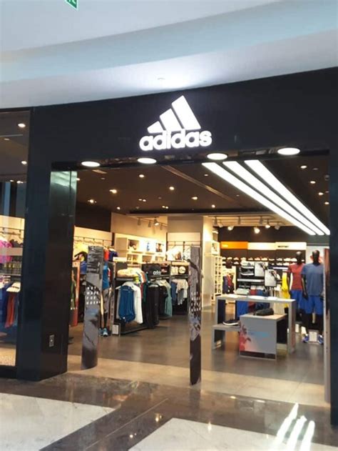 adidas aandeelhouder|adidas shareholdings 2022.